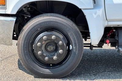 2023 Chevrolet Silverado 5500 HD Work Truck