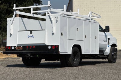 2023 Chevrolet Silverado 5500 HD Work Truck