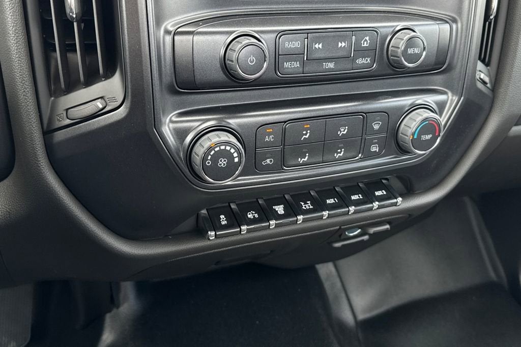 2024 Chevrolet Silverado 5500 HD Work Truck