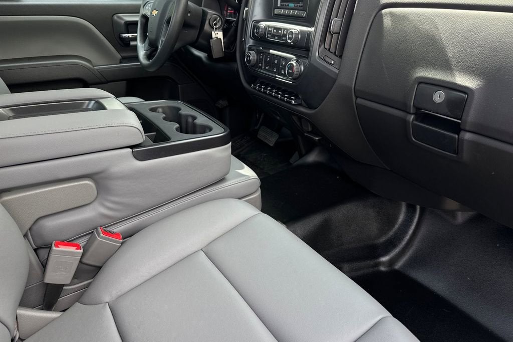 2024 Chevrolet Silverado 5500 HD Work Truck