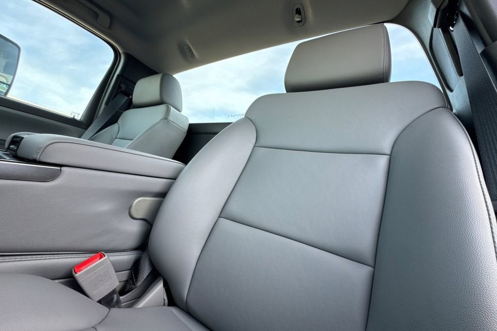 2024 Chevrolet Silverado 5500 HD Work Truck