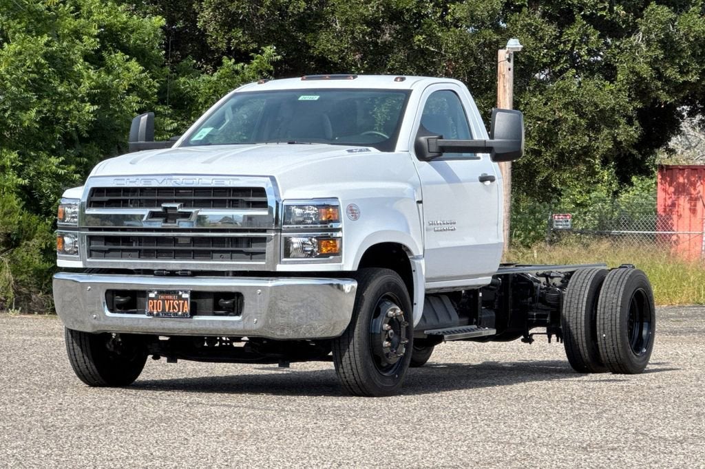 2024 Chevrolet Silverado 5500 HD Work Truck