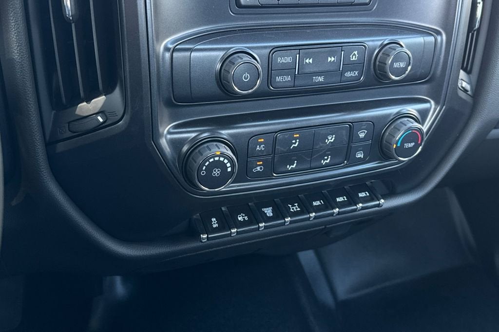 2024 Chevrolet Silverado 5500 HD Work Truck