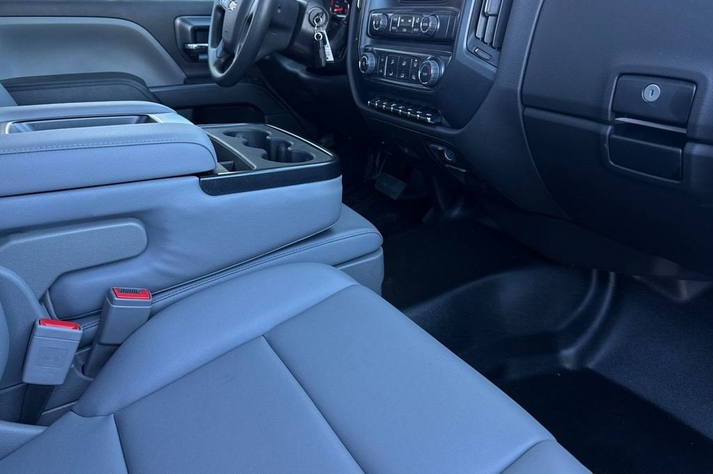 2024 Chevrolet Silverado 5500 HD Work Truck