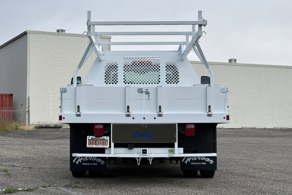 2024 Chevrolet Silverado 5500 HD Work Truck