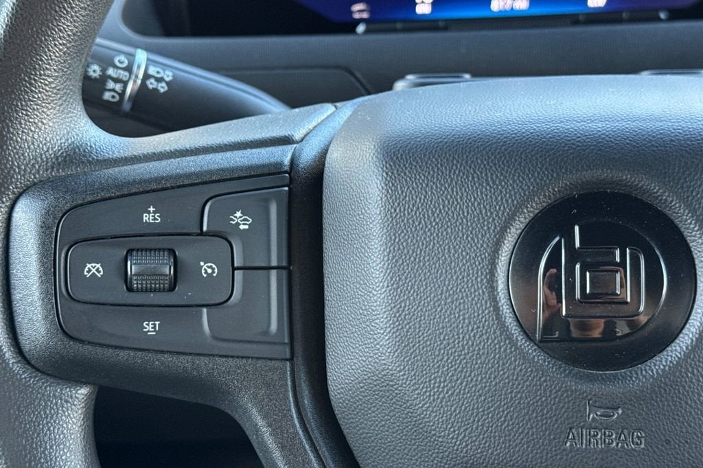 2023 BrightDrop Zevo 600 EJY