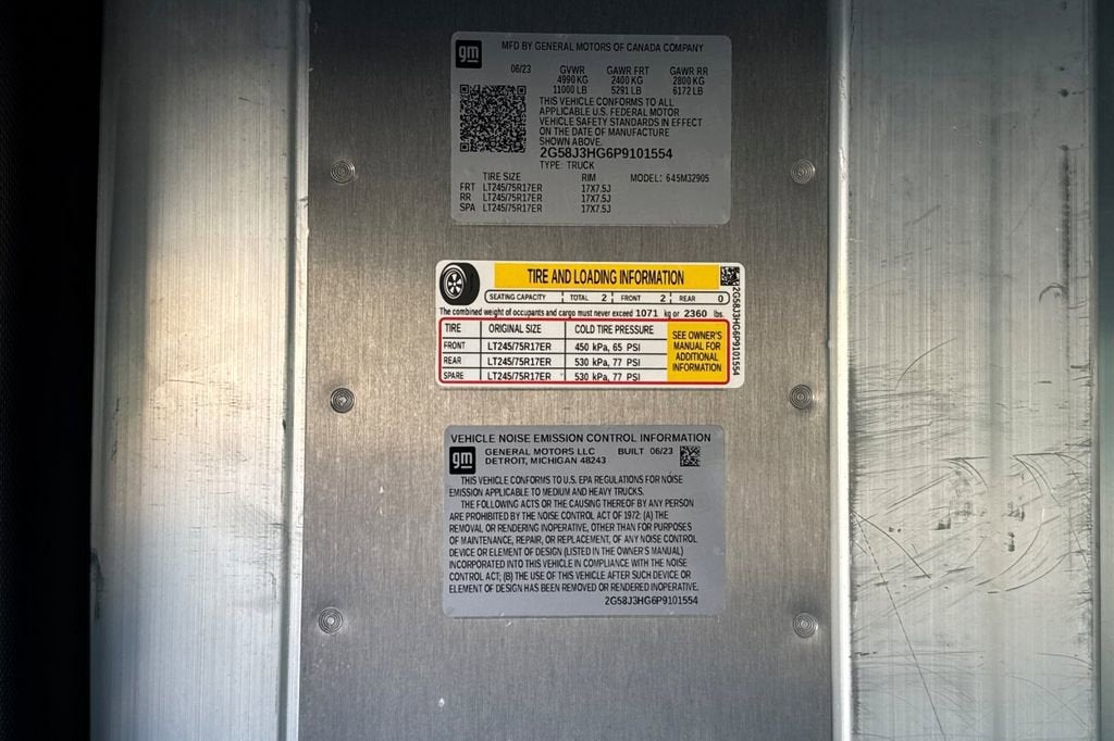 2023 BrightDrop Zevo 600 EJY