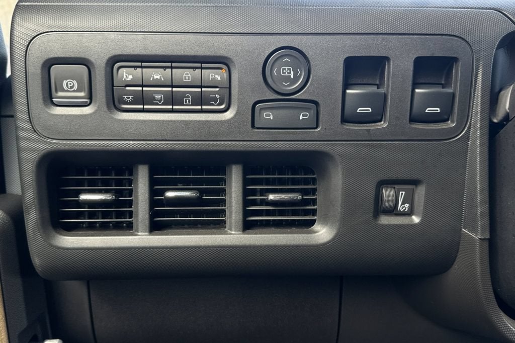 2025 Chevrolet BrightDrop 400 FWD 400
