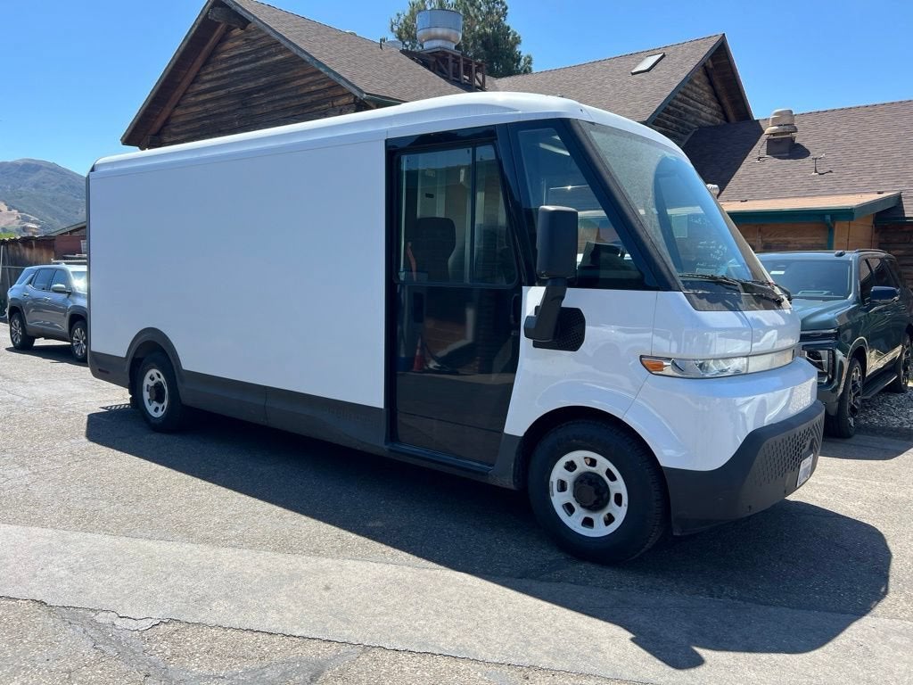 2024 BrightDrop Zevo 600 EJY