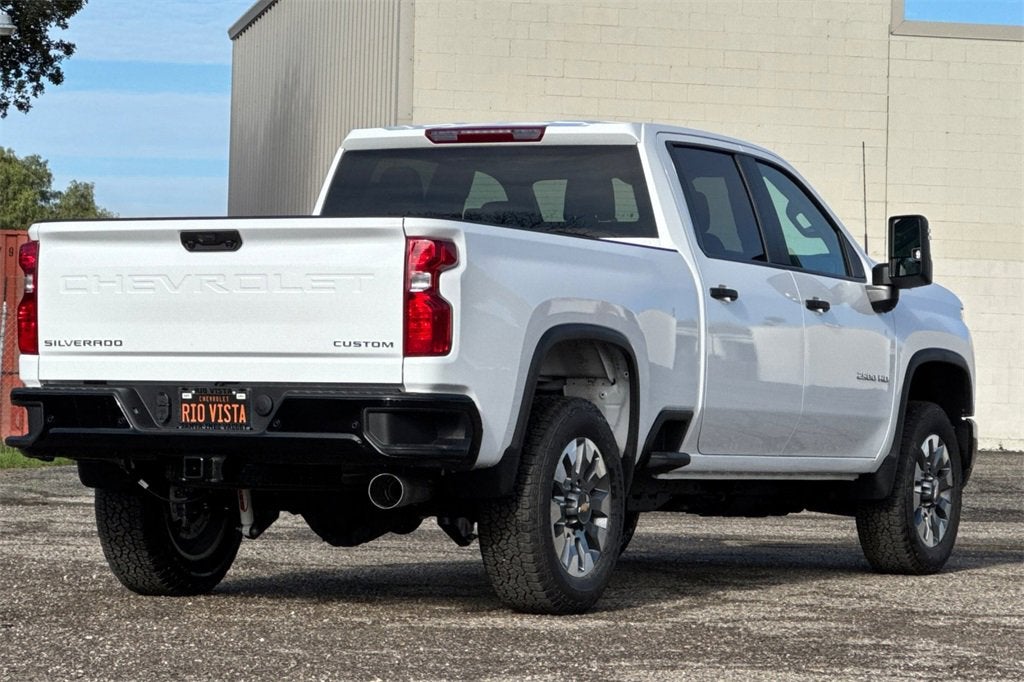 2026 Chevrolet Silverado 2500 HD Custom