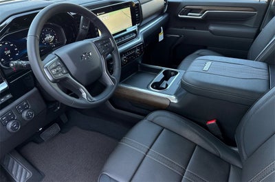 2025 Chevrolet Silverado 3500 HD High Country