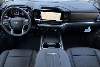 2025 Chevrolet Silverado 3500 HD High Country