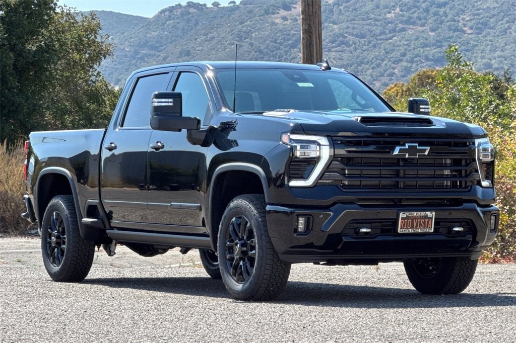 2025 Chevrolet Silverado 3500 HD High Country