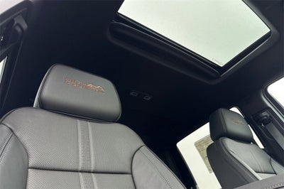 2025 Chevrolet Silverado 3500 HD High Country