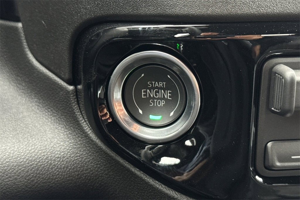 2025 Chevrolet Silverado 3500 HD High Country