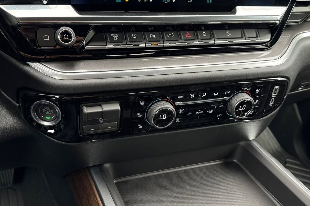 2026 Chevrolet Silverado 3500 HD High Country