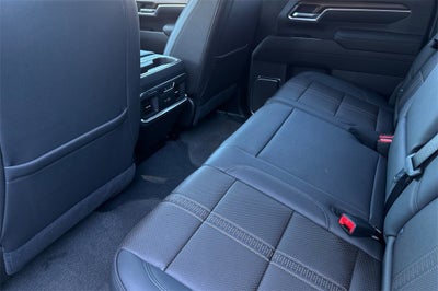 2025 Chevrolet Silverado 3500 HD High Country