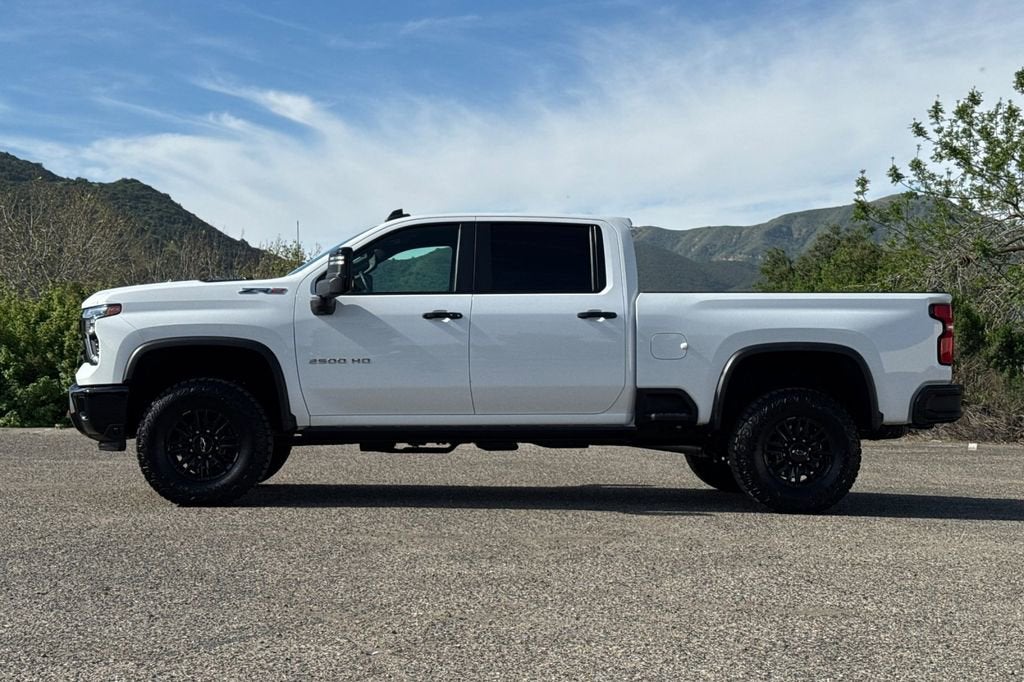 2025 Chevrolet Silverado 2500 HD ZR2
