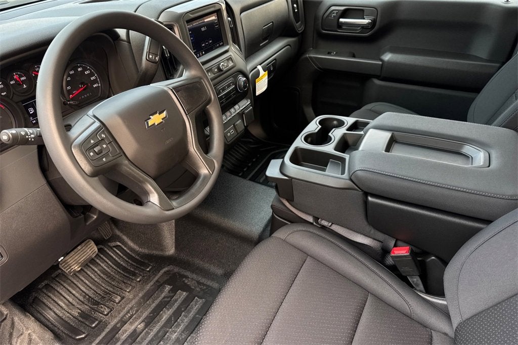 2025 Chevrolet Silverado 1500 WT