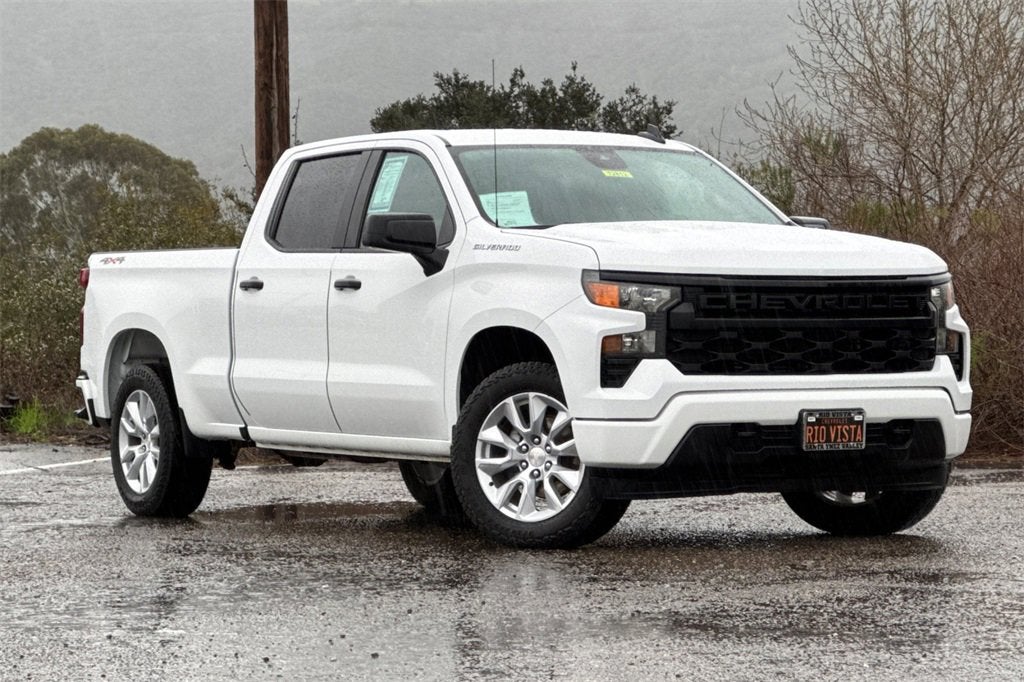 2022 Chevrolet Silverado 1500 Custom