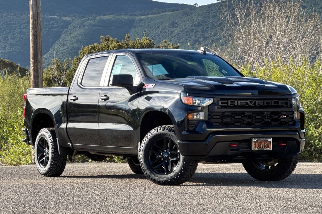 2023 Chevrolet Silverado 1500 Custom Trail Boss