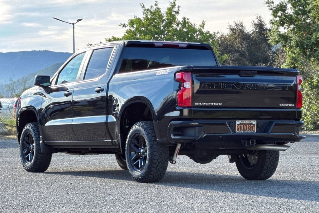 2023 Chevrolet Silverado 1500 Custom Trail Boss