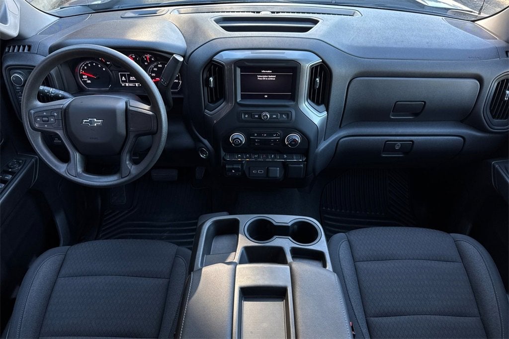 2023 Chevrolet Silverado 1500 Custom Trail Boss