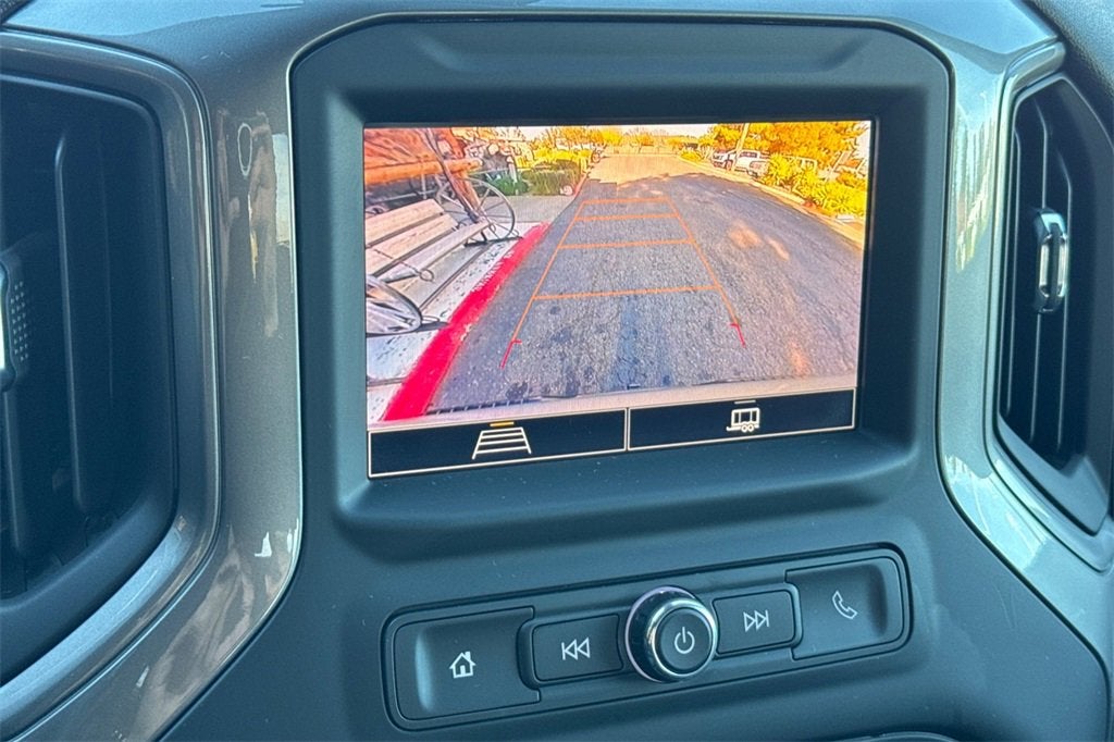 2023 Chevrolet Silverado 1500 Custom Trail Boss