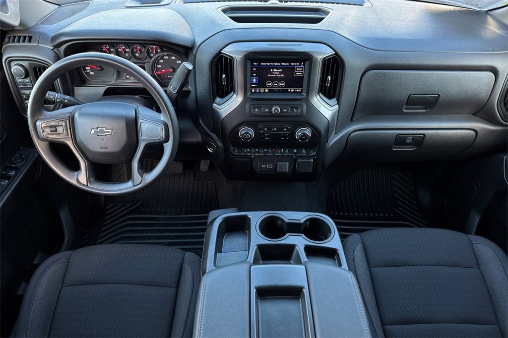 2025 Chevrolet Silverado 1500 Custom Trail Boss