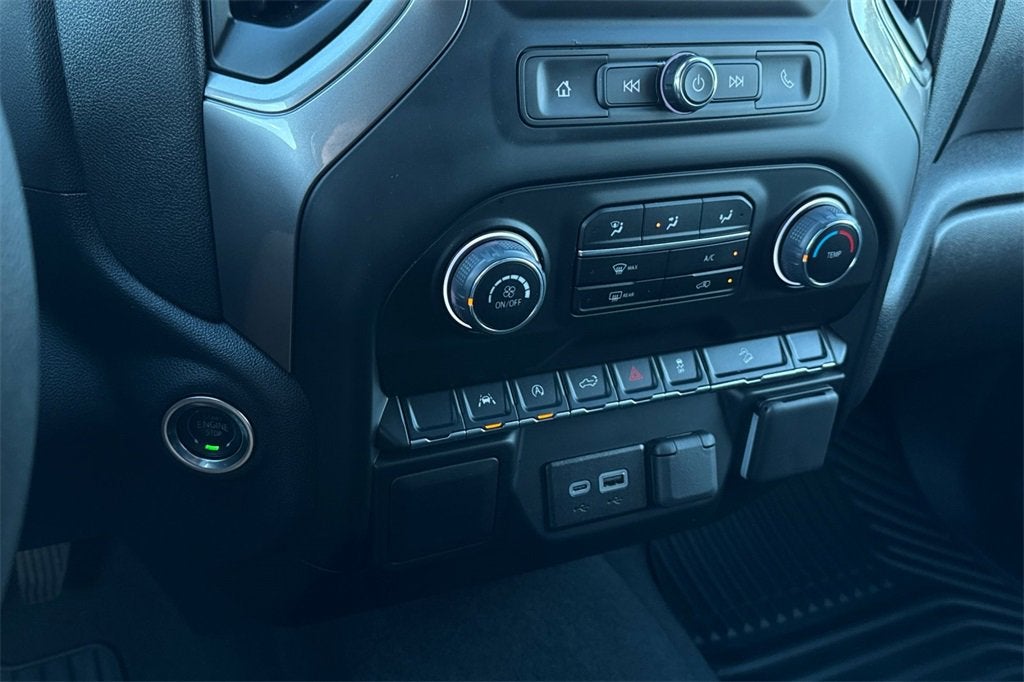 2025 Chevrolet Silverado 1500 Custom Trail Boss