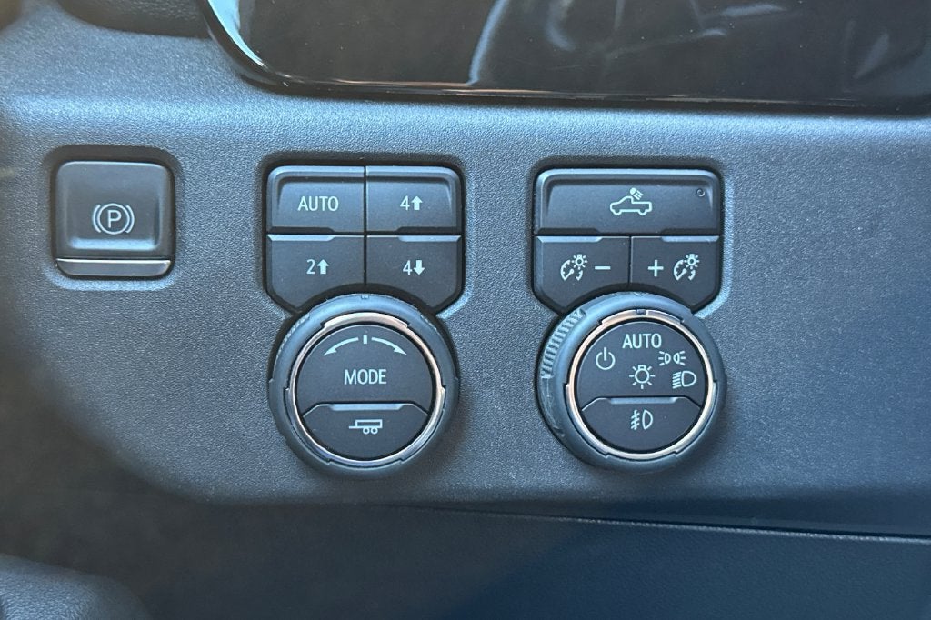 2023 Chevrolet Silverado 1500 LT Trail Boss