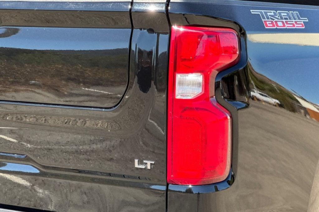 2023 Chevrolet Silverado 1500 LT Trail Boss