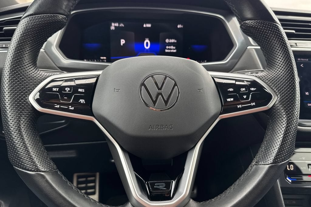 2022 Volkswagen Tiguan SE R-Line Black