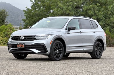 2022 Volkswagen Tiguan SE R-Line Black