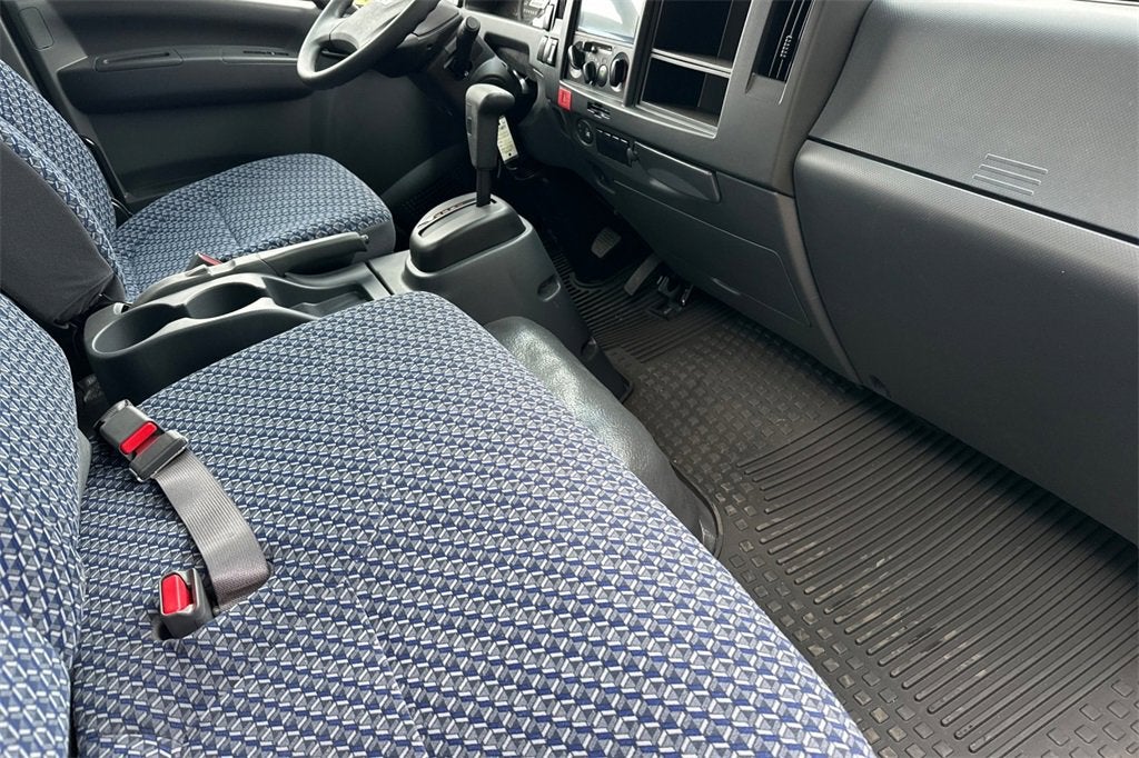 2024 Chevrolet Low Cab Forward 3500 WT