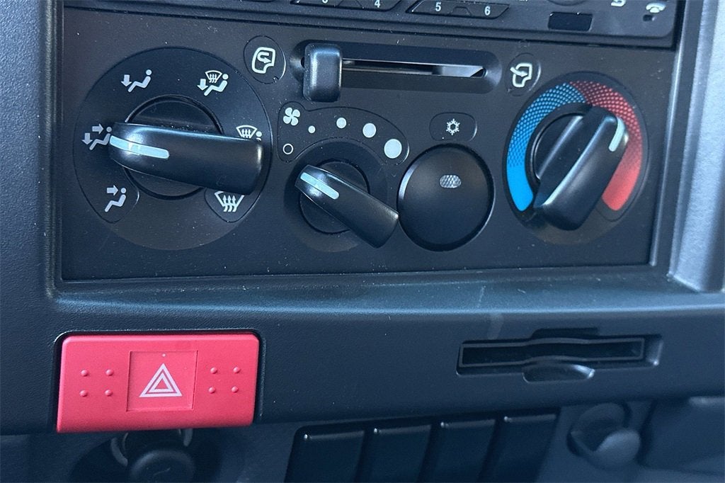 2024 Chevrolet Low Cab Forward 4500 WT