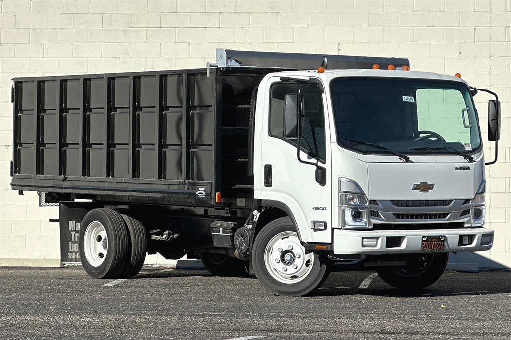 2024 Chevrolet Low Cab Forward 4500 WT