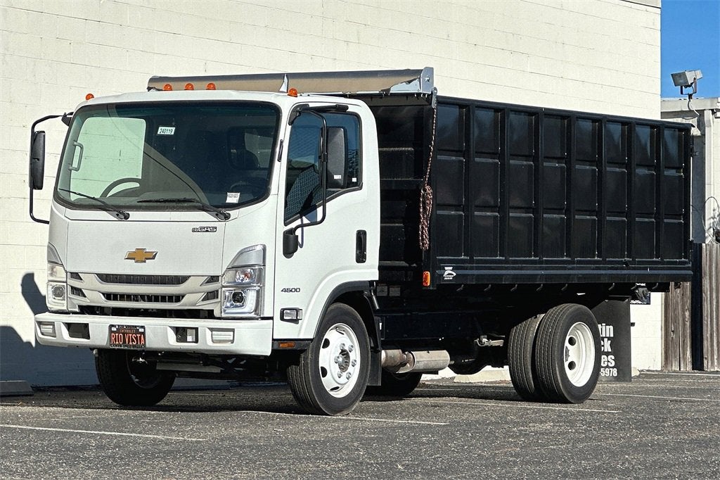 2024 Chevrolet Low Cab Forward 4500 WT
