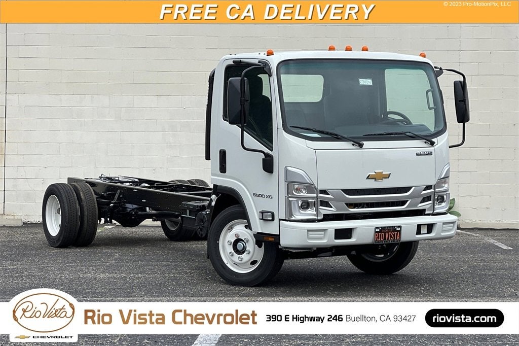 2025 Chevrolet Low Cab Forward 5500 XG WT