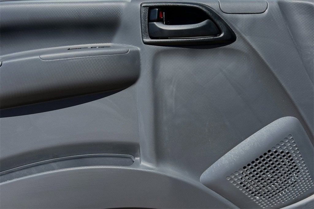 2025 Chevrolet Low Cab Forward 5500 XG WT