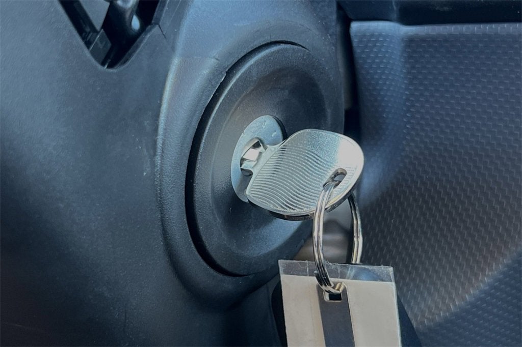 2025 Chevrolet Low Cab Forward 5500 XG WT