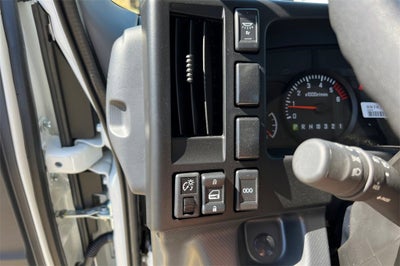 2025 Chevrolet Low Cab Forward 5500 XG WT