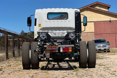 2025 Chevrolet Low Cab Forward 5500 XG WT