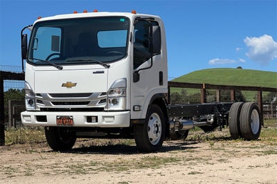 2025 Chevrolet Low Cab Forward 5500 XG WT