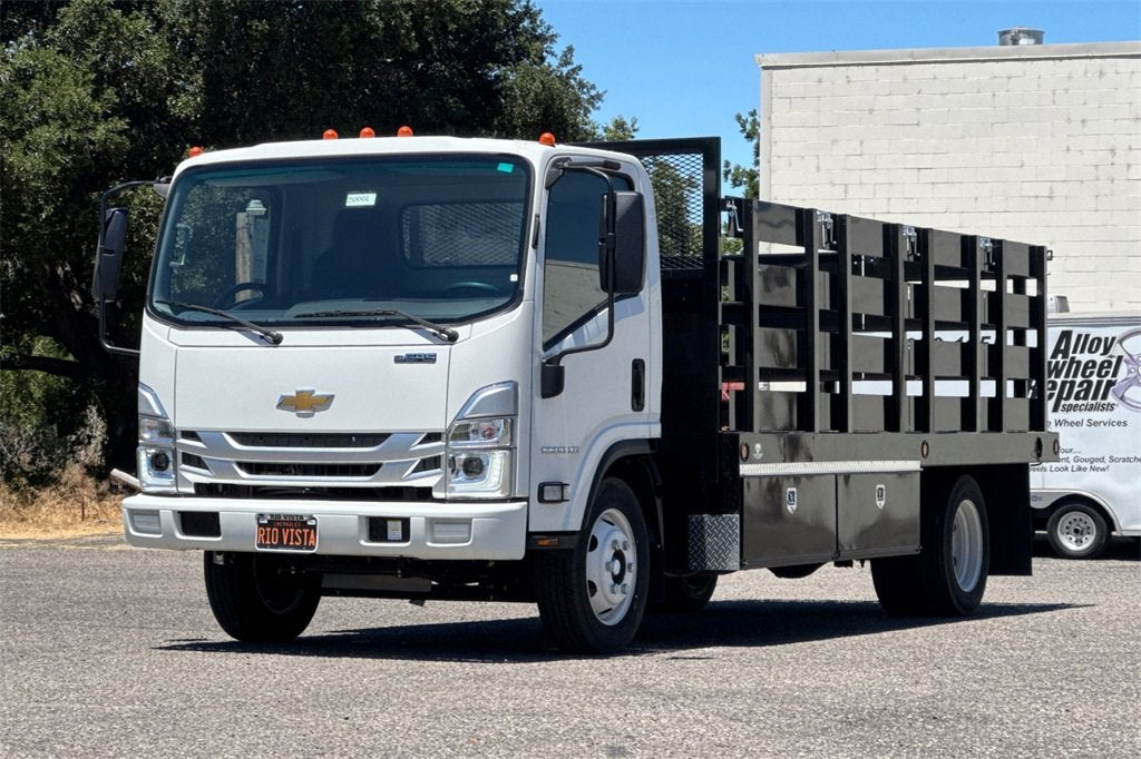 2025 Chevrolet Low Cab Forward 5500 XG WT