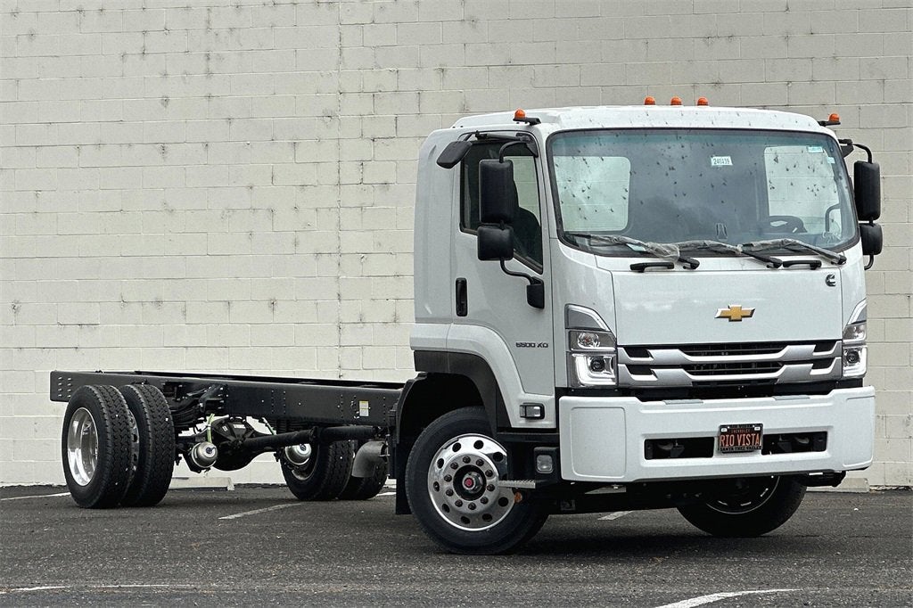 2024 Chevrolet Low Cab Forward 6500 XD WT