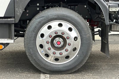 2024 Chevrolet Low Cab Forward 6500 XD WT