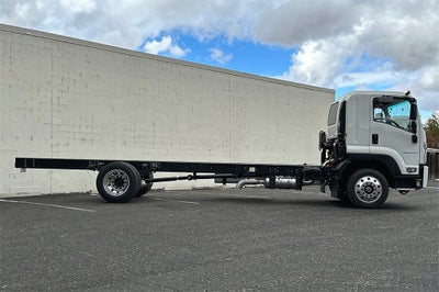 2024 Chevrolet Low Cab Forward 6500 XD WT