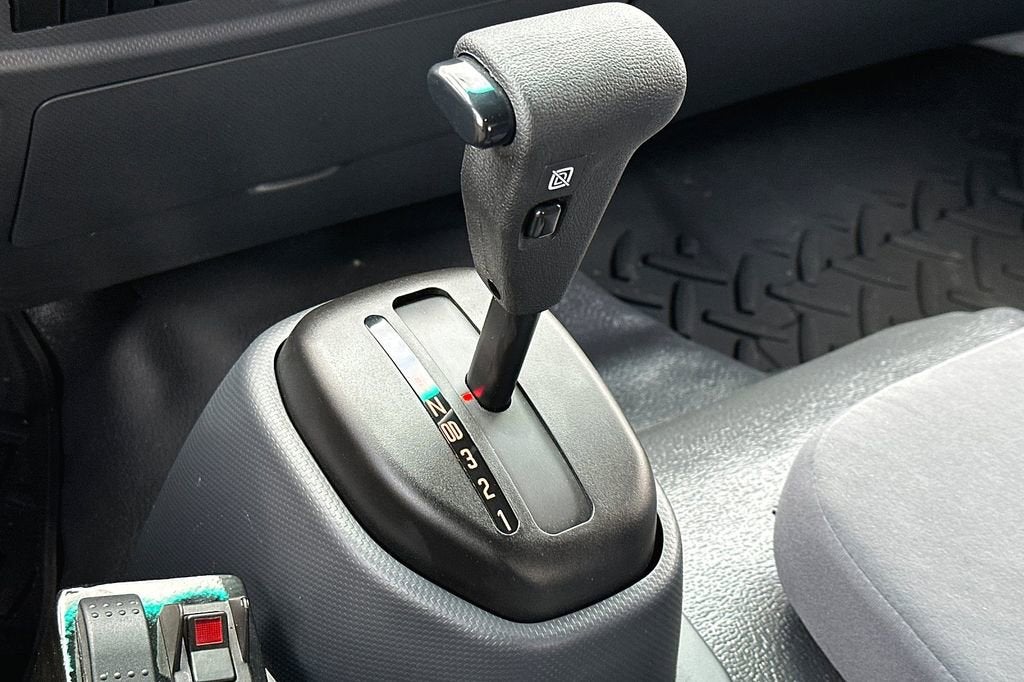 2023 Chevrolet Low Cab Forward 7500 XD LCF