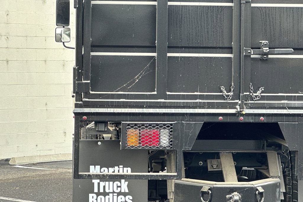 2023 Chevrolet Low Cab Forward 7500 XD LCF